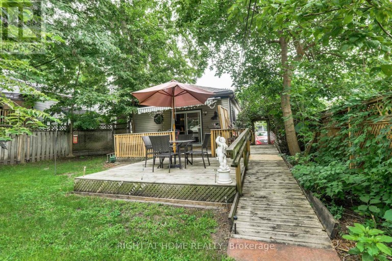 1053 FRANCES STREET, London East (East M), Ontario, N5W2L8