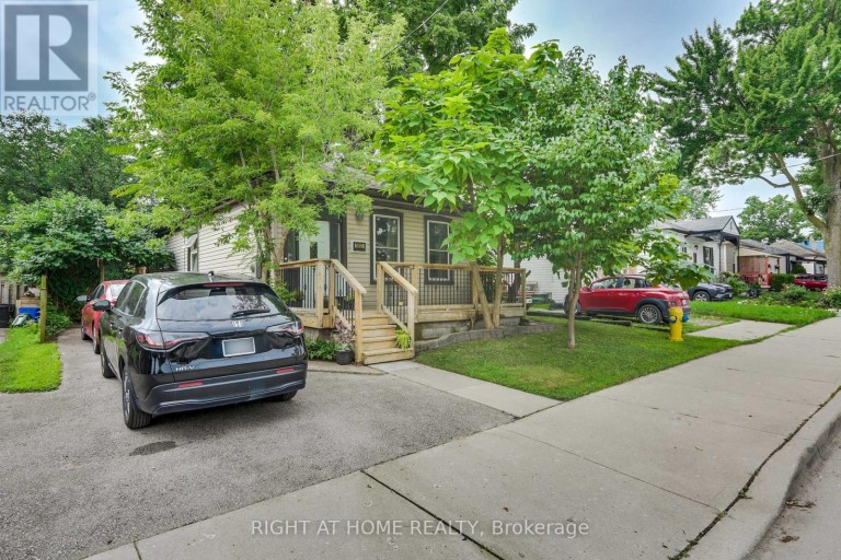 1053 FRANCES STREET, London East (East M), Ontario, N5W2L8