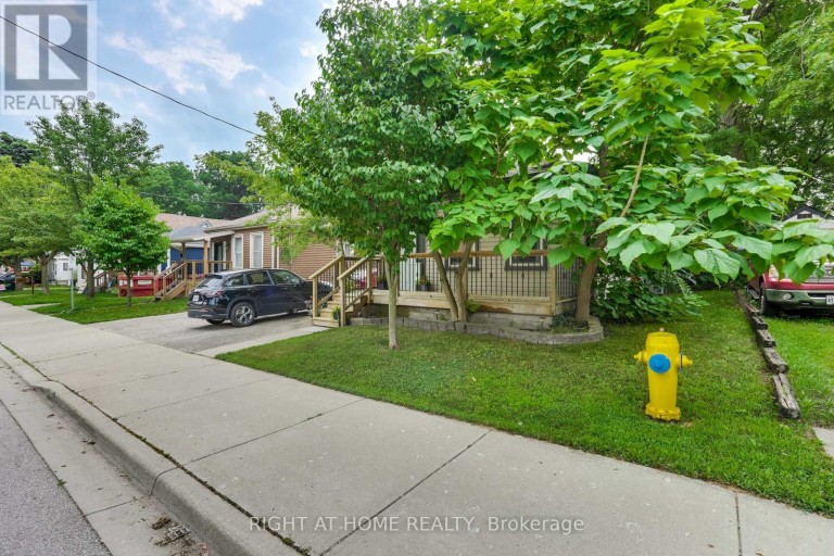 1053 FRANCES STREET, London East (East M), Ontario, N5W2L8