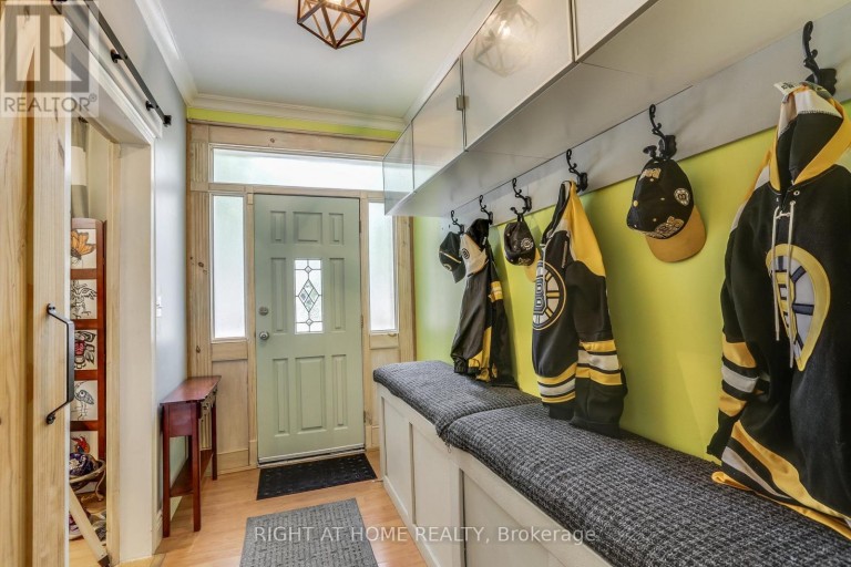 1053 FRANCES STREET, London East (East M), Ontario, N5W2L8