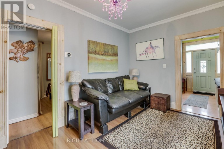 1053 FRANCES STREET, London East (East M), Ontario, N5W2L8