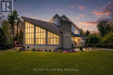32 BRIDLEWOOD CRESCENT Wasaga Beach Ontario photo 1