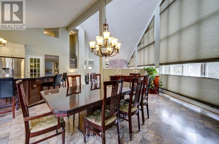 32 BRIDLEWOOD CRESCENT, Wasaga Beach, Ontario, L9Z1B4