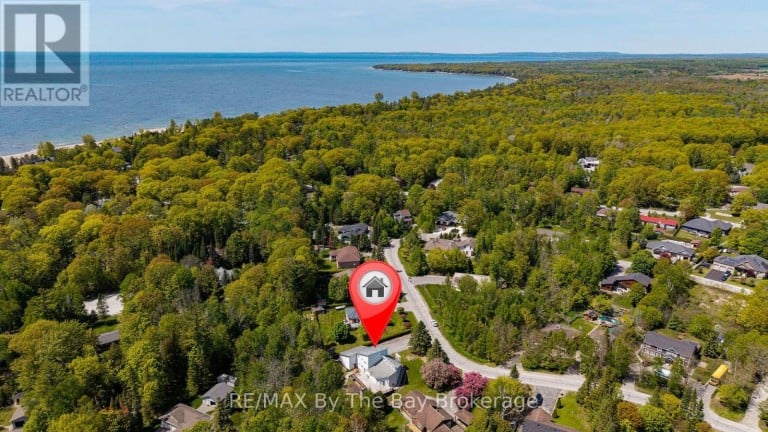 32 BRIDLEWOOD CRESCENT, Wasaga Beach, Ontario, L9Z1B4