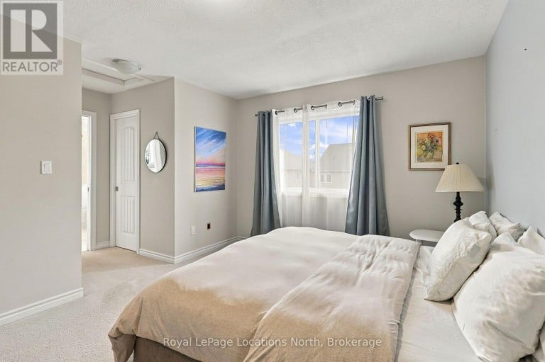15 KAYLA CRESCENT, Collingwood, Ontario, L9Y5K9