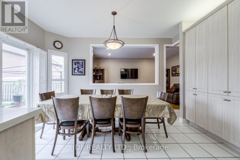 164 GOLDEN GATE CIRCLE, Vaughan (Sonoma Heights), Ontario, L4H1N6