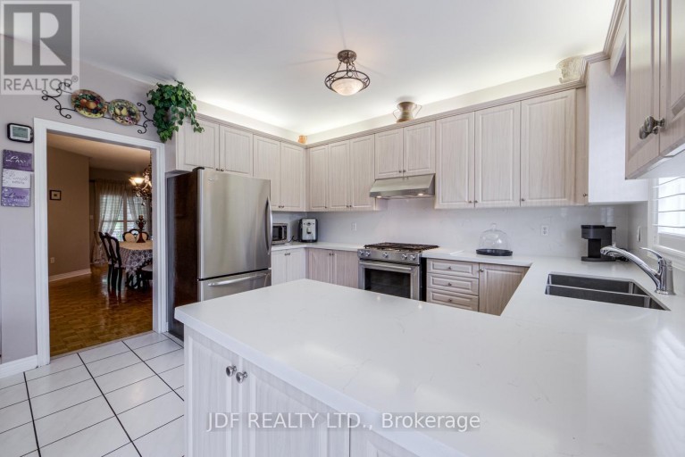 164 GOLDEN GATE CIRCLE, Vaughan (Sonoma Heights), Ontario, L4H1N6
