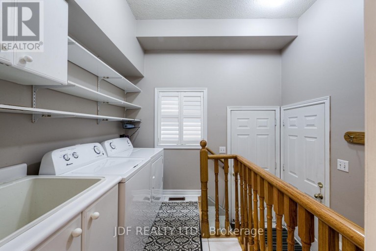 164 GOLDEN GATE CIRCLE, Vaughan (Sonoma Heights), Ontario, L4H1N6