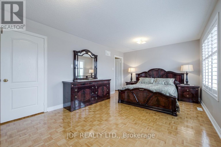 164 GOLDEN GATE CIRCLE, Vaughan (Sonoma Heights), Ontario, L4H1N6