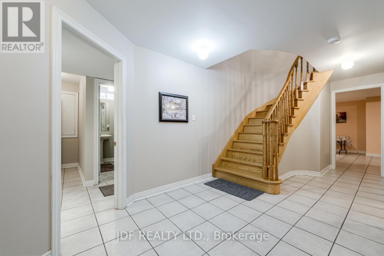 164 GOLDEN GATE CIRCLE, Vaughan (Sonoma Heights), Ontario, L4H1N6