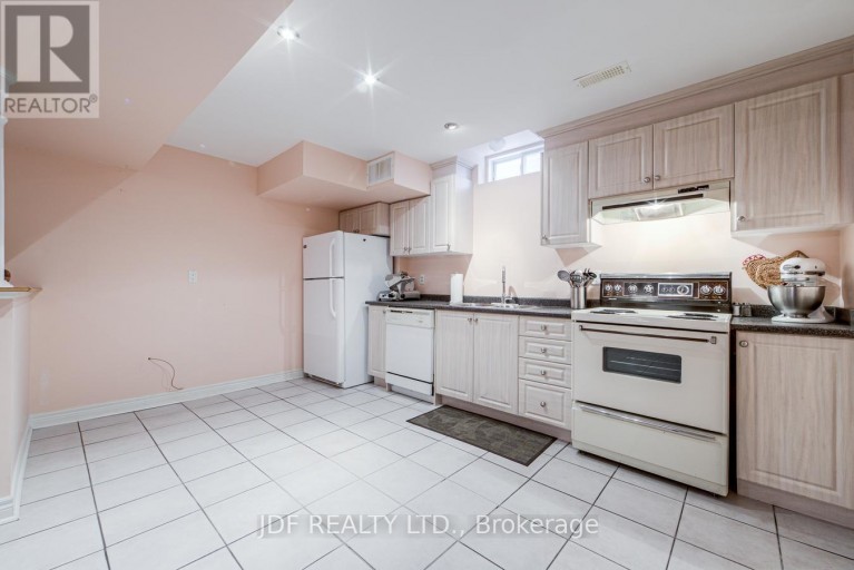 164 GOLDEN GATE CIRCLE, Vaughan (Sonoma Heights), Ontario, L4H1N6