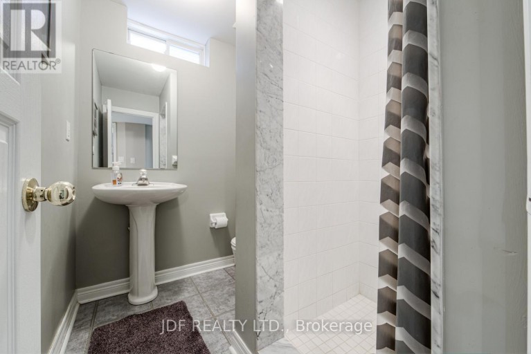 164 GOLDEN GATE CIRCLE, Vaughan (Sonoma Heights), Ontario, L4H1N6