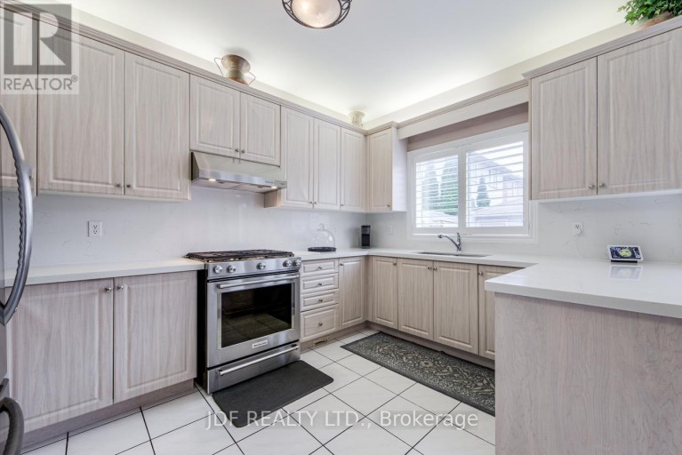 164 GOLDEN GATE CIRCLE, Vaughan (Sonoma Heights), Ontario, L4H1N6