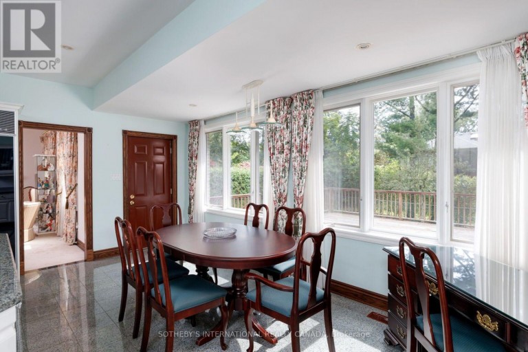 47 GREAT OAK DRIVE, Toronto (Princess-Rosethorn), Ontario, M9A1N3