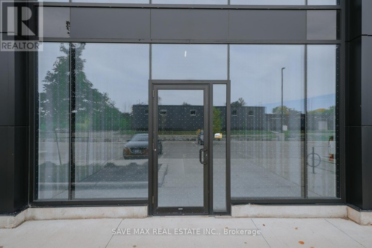 16 - 530 SPEERS ROAD, Oakville (QE Queen Elizabeth), Ontario, L6K2G3