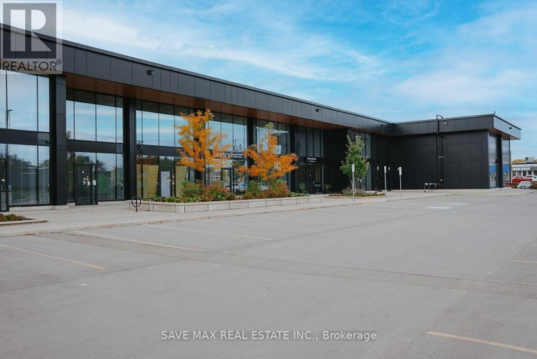 16 - 530 SPEERS ROAD, Oakville (QE Queen Elizabeth), Ontario, L6K2G3