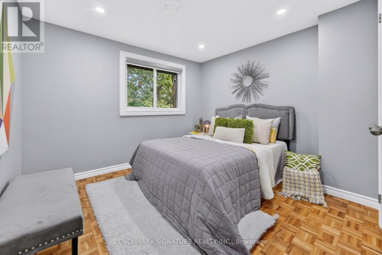 11 - 5292 PINEDALE AVENUE, Burlington (Appleby), Ontario, L7L3V8