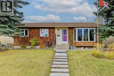 148 Marwood Circle NE Calgary Alberta photo 3