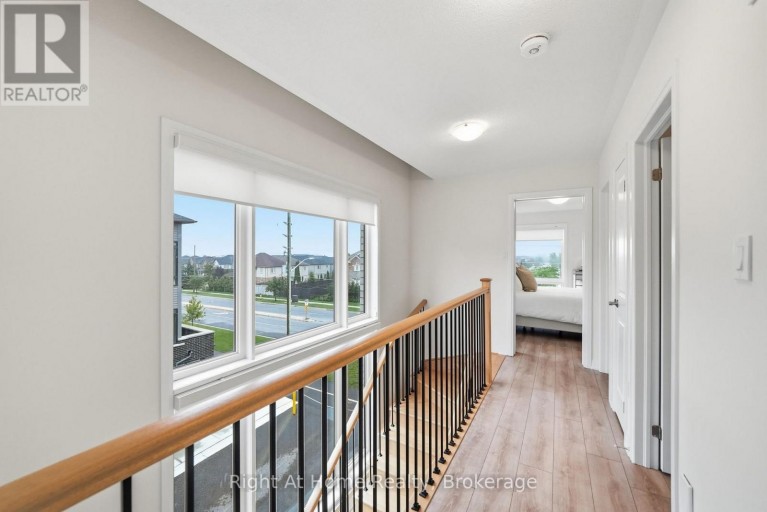 52 EMMAS WAY, Whitby (Taunton North), Ontario, L1R0S7