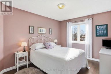 2318 SUMAC STREET Peterborough (Monaghan Ward 2) Ontario photo 17