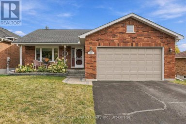 2318 SUMAC STREET Peterborough (Monaghan Ward 2) Ontario photo 2