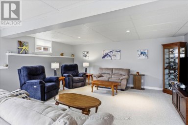 2318 SUMAC STREET Peterborough (Monaghan Ward 2) Ontario photo 23