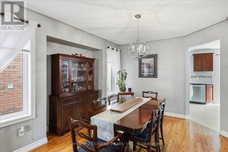 2318 SUMAC STREET, Peterborough (Monaghan Ward 2), Ontario, K9K2J9