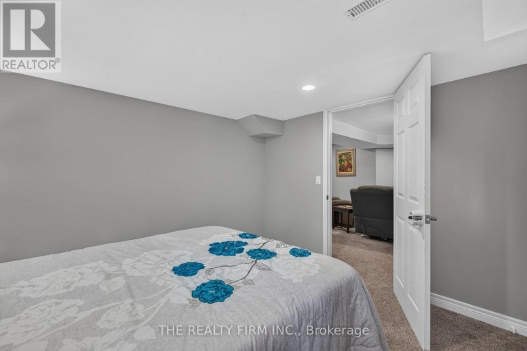 6 OAKDALE PLACE, Ingersoll (Ingersoll - South), Ontario, N5C4E4