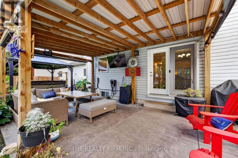 6 OAKDALE PLACE, Ingersoll (Ingersoll - South), Ontario, N5C4E4
