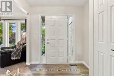 11 SOMERSET CRESCENT London South (South K) Ontario photo 3