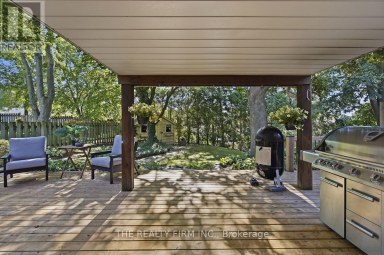11 SOMERSET CRESCENT London South (South K) Ontario photo 32
