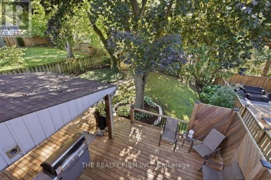11 SOMERSET CRESCENT London South (South K) Ontario photo 42