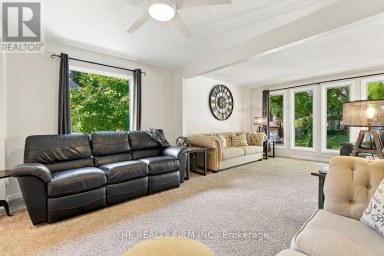 11 SOMERSET CRESCENT London South (South K) Ontario photo 6