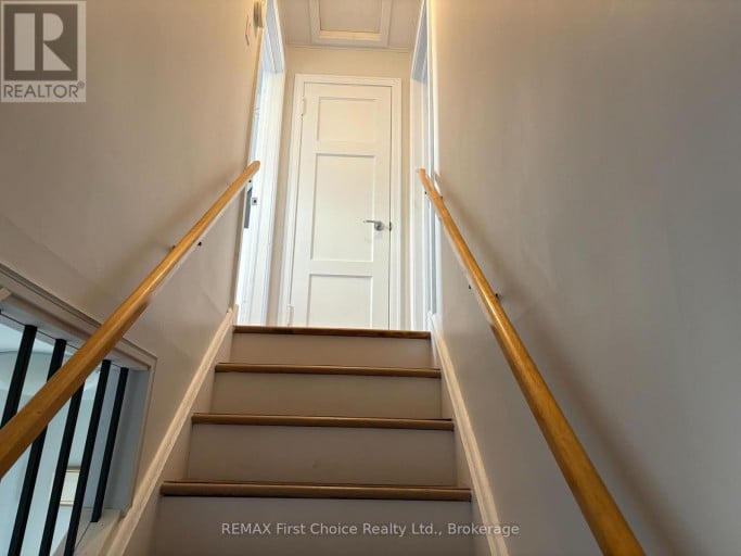 275 CHRISTINA STREET W, Thunder Bay (Westfort), Ontario, P7E4P5