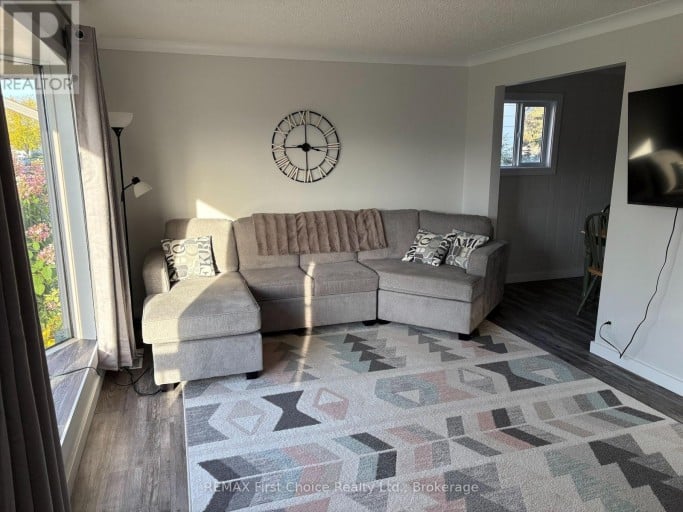 275 CHRISTINA STREET W, Thunder Bay (Westfort), Ontario, P7E4P5