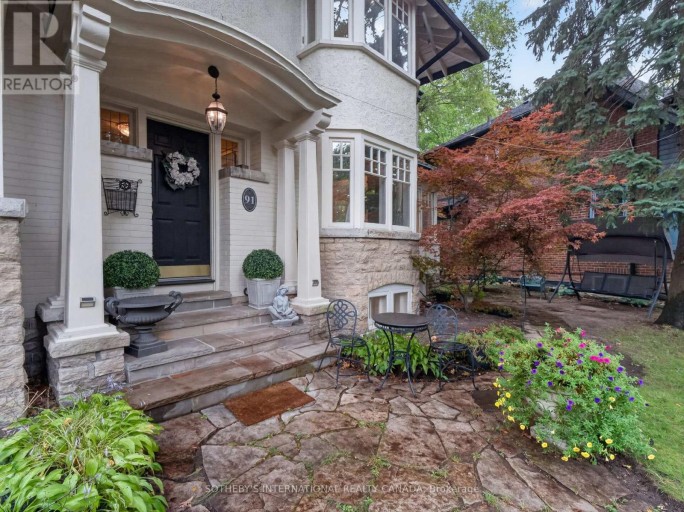 91 BRAEMORE GARDENS, Toronto (Wychwood), Ontario, M6G2C7