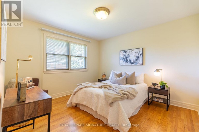 38 DANVILLE DRIVE, Toronto (St. Andrew-Windfields), Ontario, M2P1J1