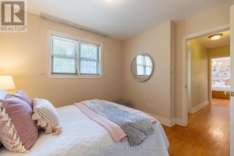 38 DANVILLE DRIVE, Toronto (St. Andrew-Windfields), Ontario, M2P1J1