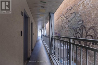 204 - 38 KENSINGTON PLACE Toronto (Kensington-Chinatown) Ontario photo 7