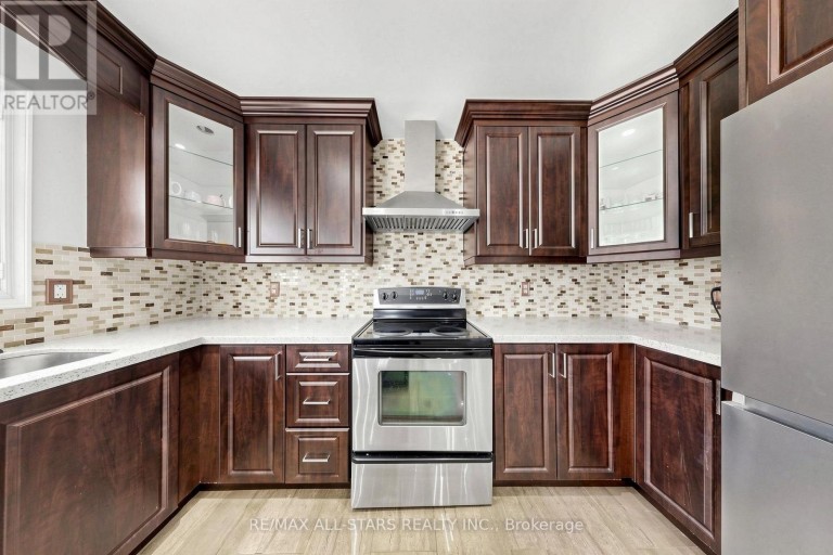 13 BOULDERBROOK DRIVE, Toronto (Rouge), Ontario, M1X2B9