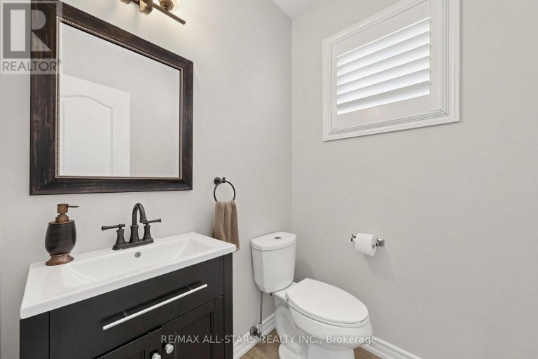 13 BOULDERBROOK DRIVE, Toronto (Rouge), Ontario, M1X2B9