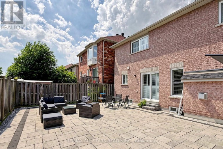 13 BOULDERBROOK DRIVE, Toronto (Rouge), Ontario, M1X2B9