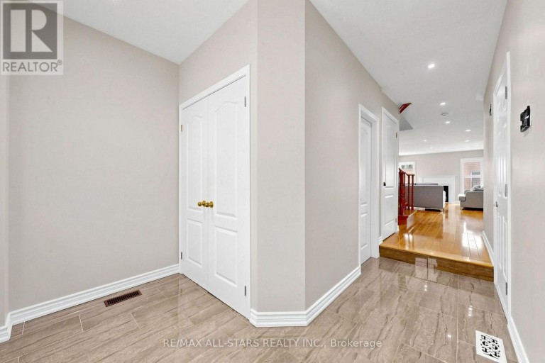 13 BOULDERBROOK DRIVE, Toronto (Rouge), Ontario, M1X2B9
