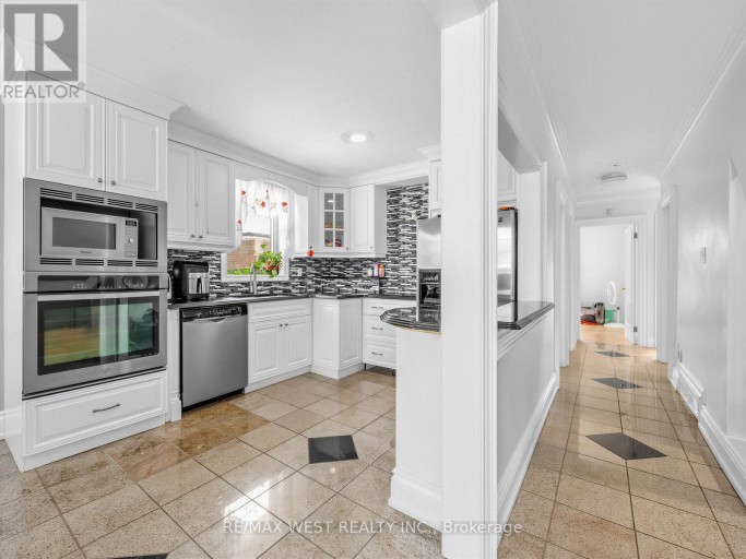 578 BELLAMY ROAD N, Toronto (Woburn), Ontario, M1H1G4