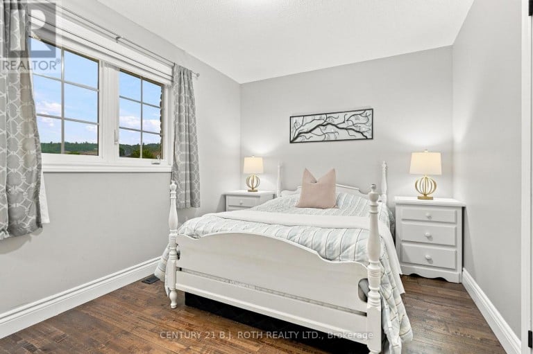 96 PENVILL TRAIL, Barrie (Ardagh), Ontario, L4N5S3