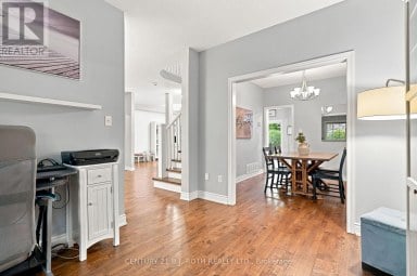 96 PENVILL TRAIL Barrie (Ardagh) Ontario photo 6