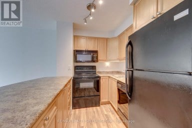 212 - 2155 BURNHAMTHORPE ROAD W Mississauga (Erin Mills) Ontario photo 10