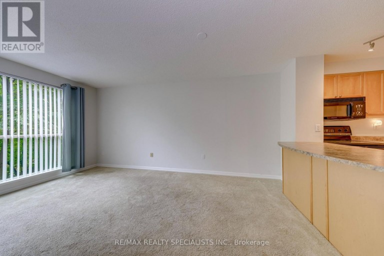 212 - 2155 BURNHAMTHORPE ROAD W, Mississauga (Erin Mills), Ontario, L5L5P4