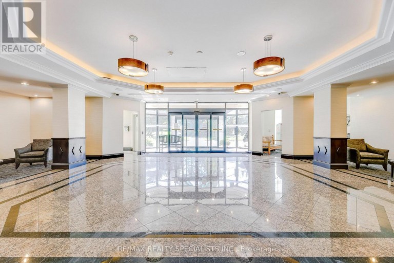 212 - 2155 BURNHAMTHORPE ROAD W, Mississauga (Erin Mills), Ontario, L5L5P4