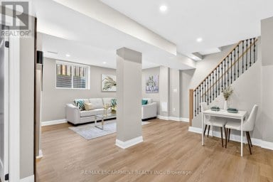 150 HOWARD AVENUE Hamilton (Balfour) Ontario photo 39